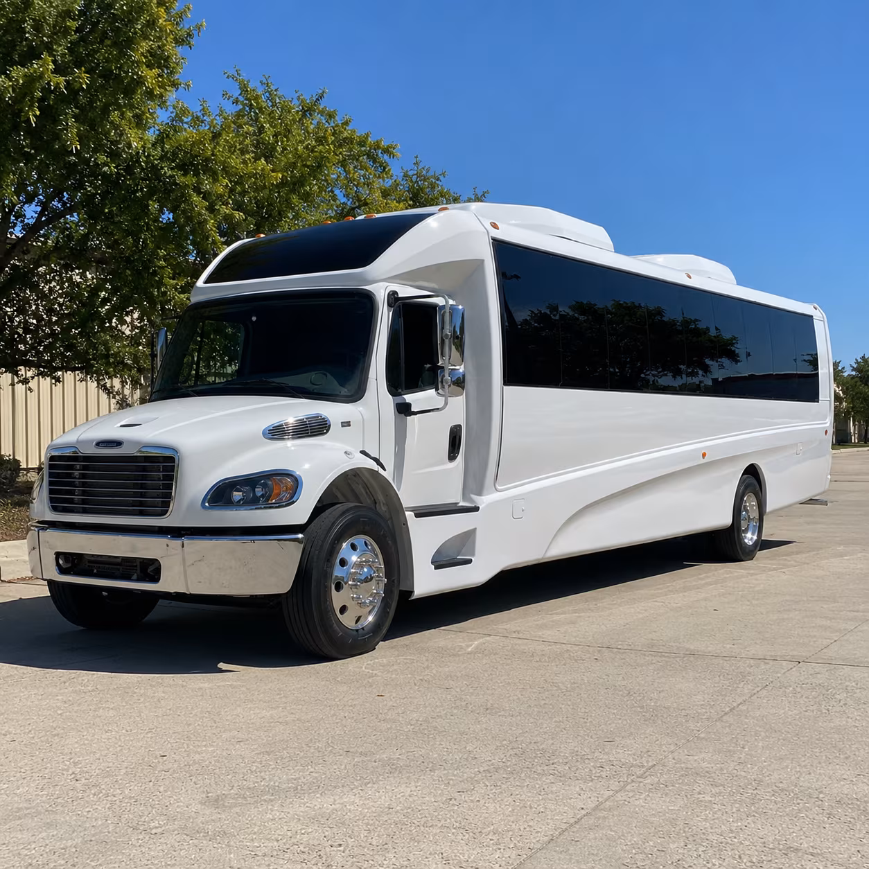 redding airport shuttle buses for employees