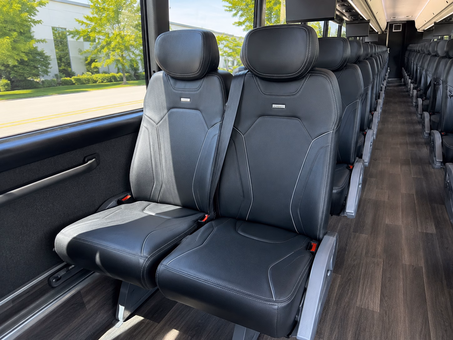 redding bus rentals for california road trips and oregon travel